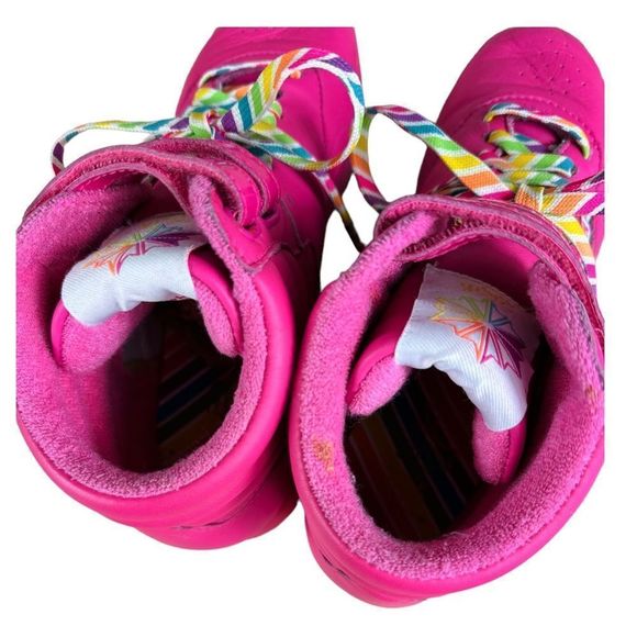 REEBOK CLASSICS 25th ANNIVERSARY Freestyle Hi Pink Rainbow Swirl Lace Sneakers - Picture 6 of 9